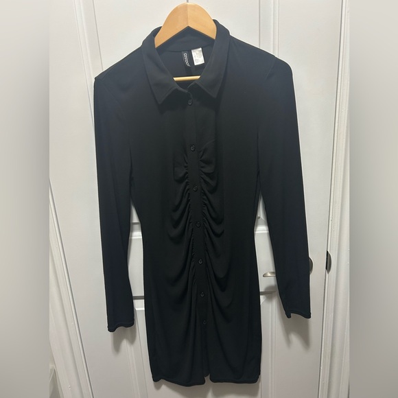 Divided Dresses & Skirts - Divided Black Ruched Midi Dress